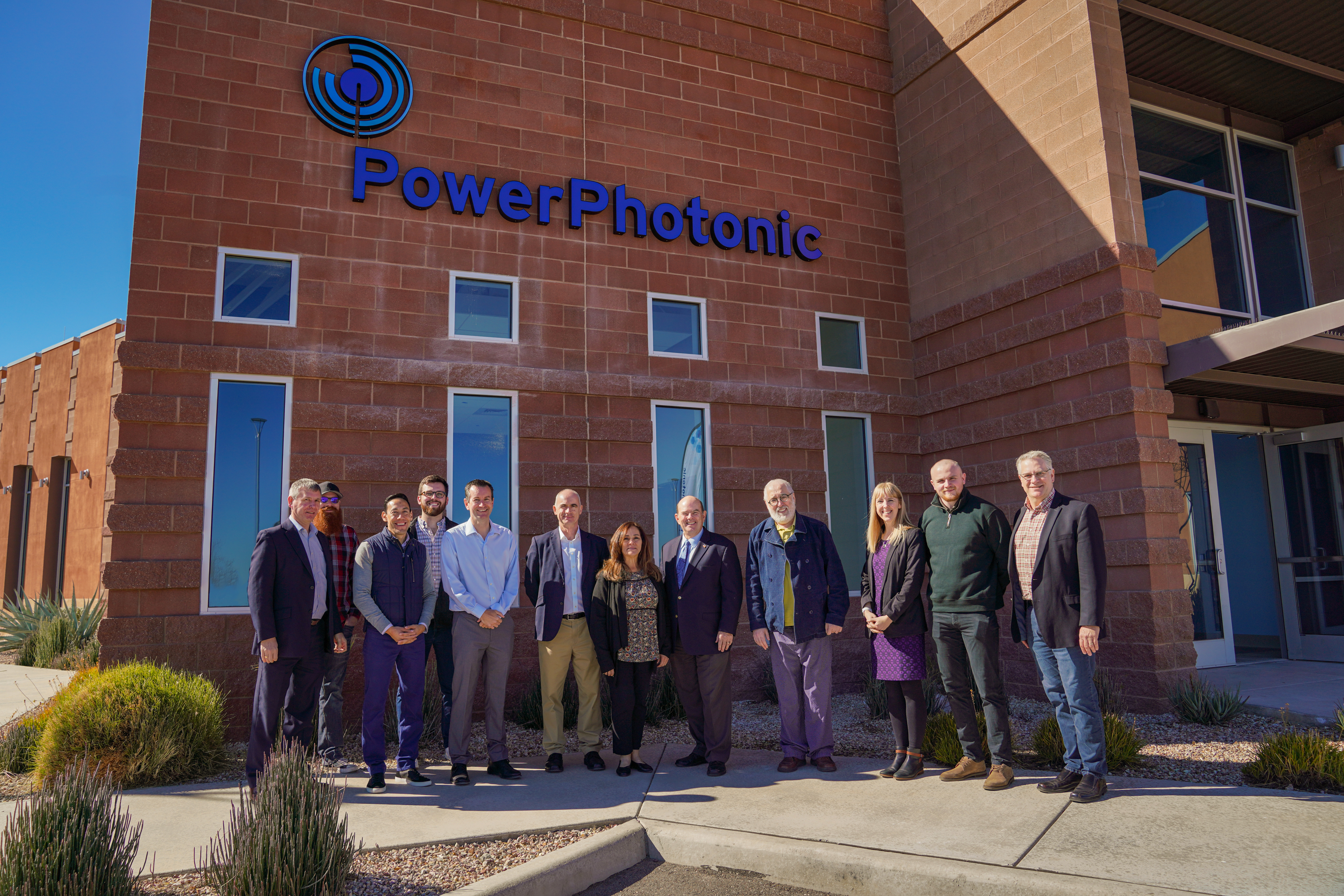 PowerPhotonic celebrates the unofficial opening of its new, US manufacturing facility, with Sahuarita mayor and exclusive guests.